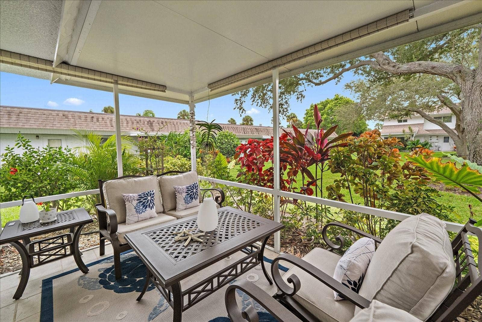 575 SUTTON PLACE, Longboat Key, FL 34228