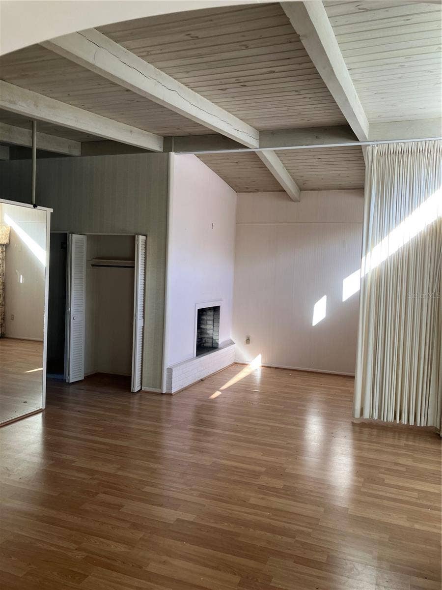 434 S SHORE DRIVE, Sarasota, FL 34234