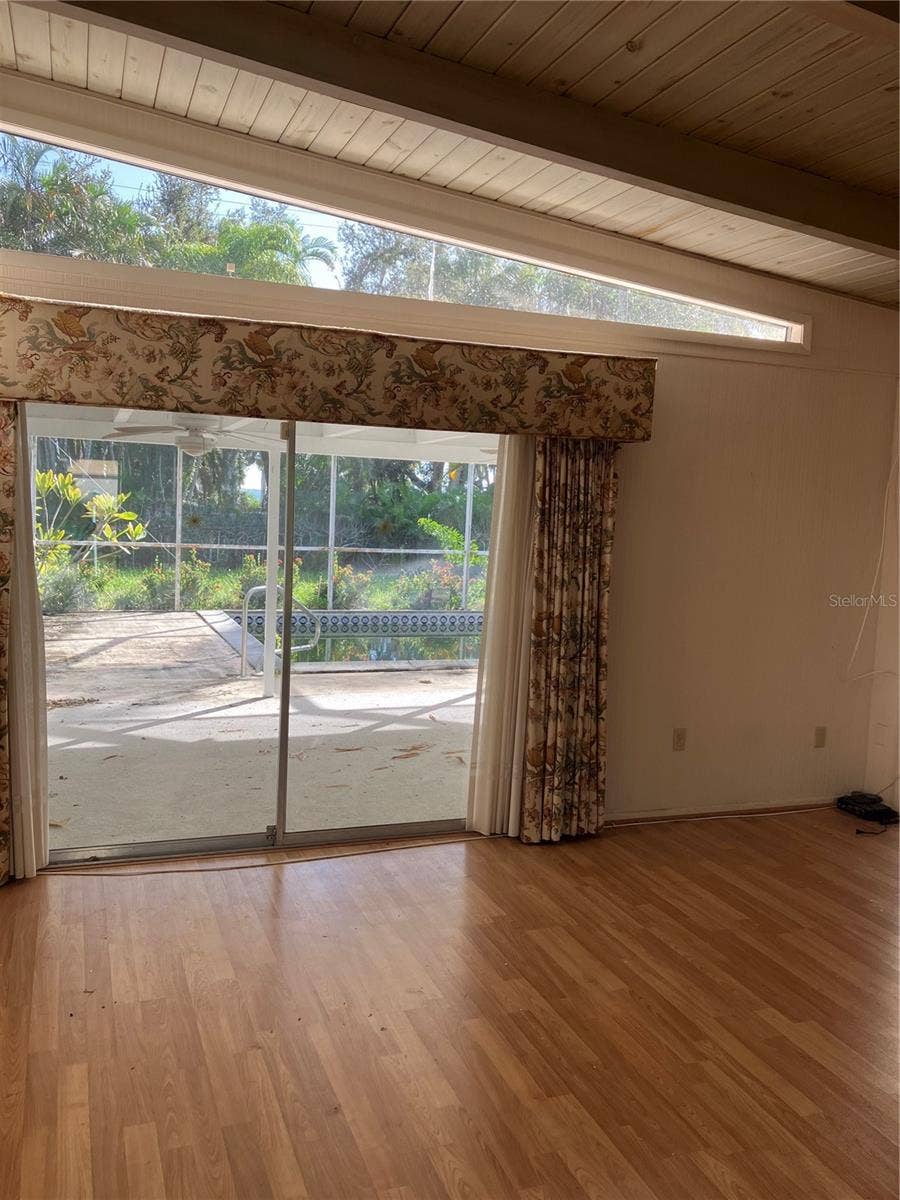 434 S SHORE DRIVE, Sarasota, FL 34234