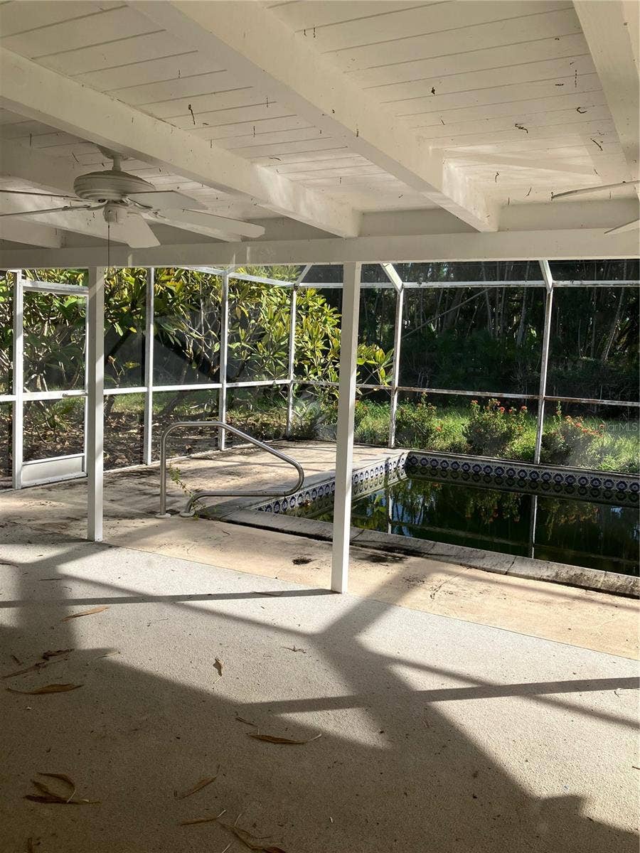 434 S SHORE DRIVE, Sarasota, FL 34234