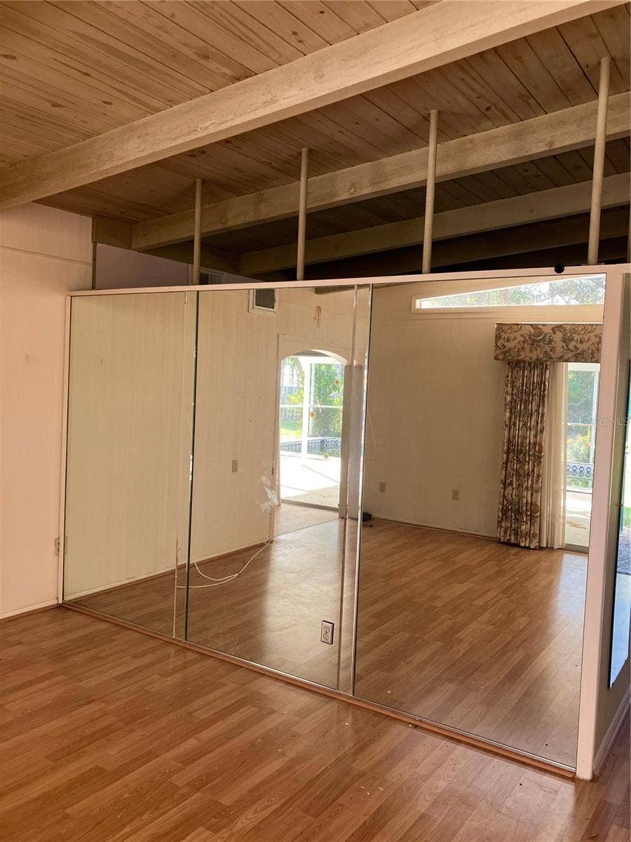 434 S SHORE DRIVE, Sarasota, FL 34234