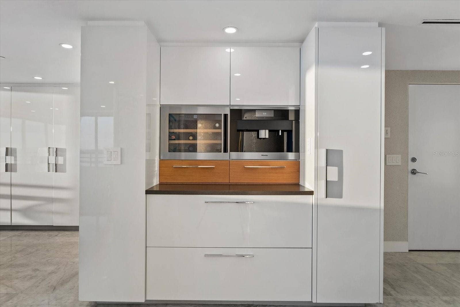 770 S PALM AVENUE, #PH-1, Sarasota, FL 34236 770 S PALM AVENUE, #PH-1, Sarasota, FL 34236