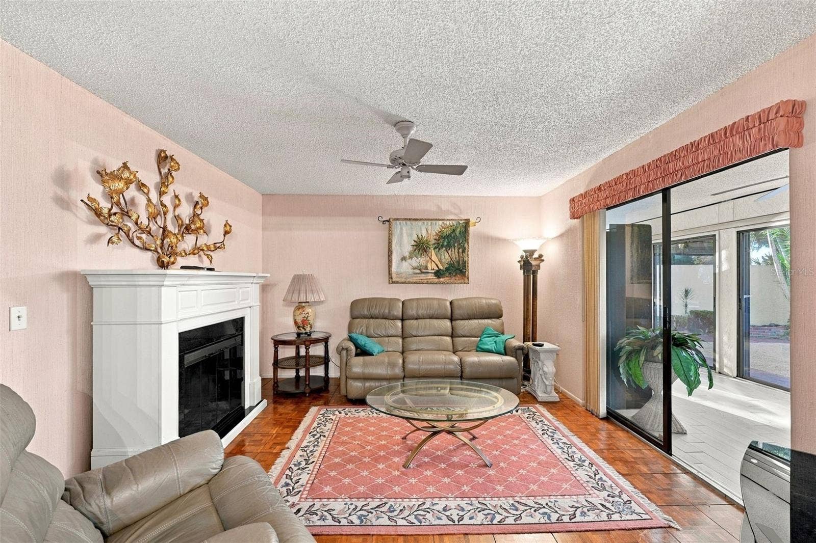 3rd bedroom/den