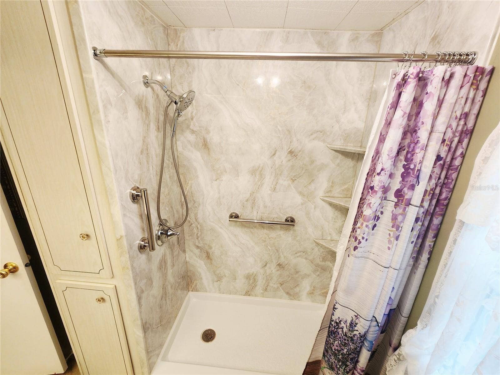 808 53RD AVENUE E, #7, Bradenton, FL 34203 808 53RD AVENUE E, #7, Bradenton, FL 34203