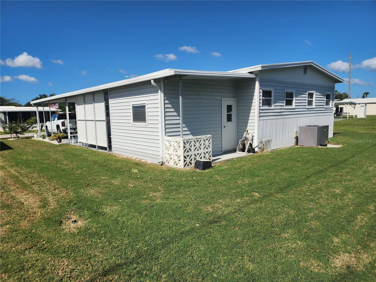 808 53RD AVENUE E, #7, Bradenton, FL 34203 808 53RD AVENUE E, #7, Bradenton, FL 34203