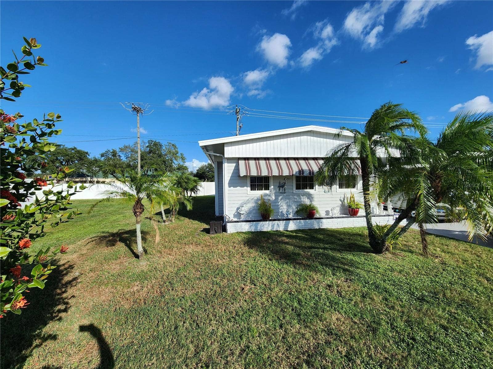 808 53RD AVENUE E, #7, Bradenton, FL 34203 808 53RD AVENUE E, #7, Bradenton, FL 34203