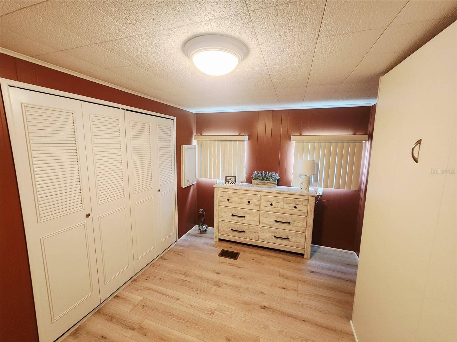 808 53RD AVENUE E, #7, Bradenton, FL 34203 808 53RD AVENUE E, #7, Bradenton, FL 34203