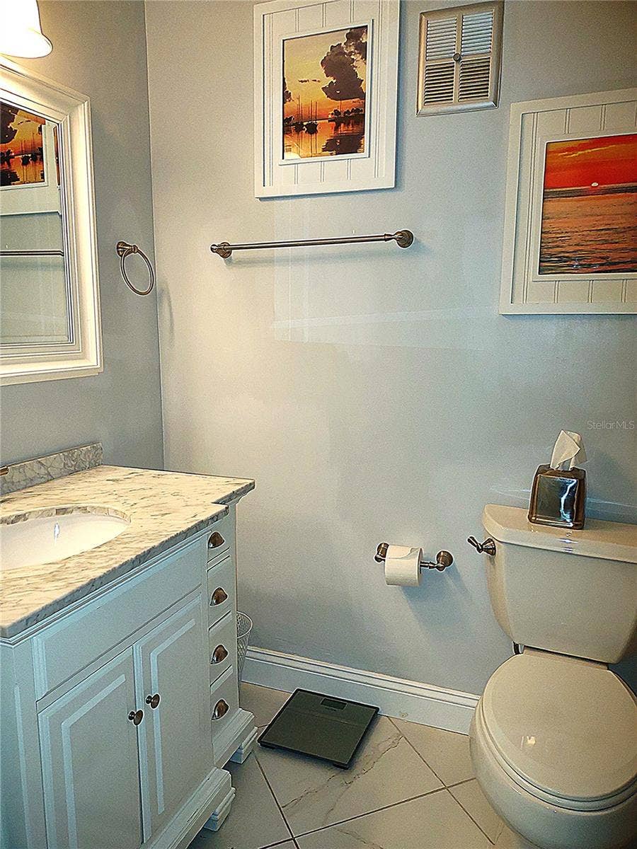 876 AUDUBON DRIVE, #876, Bradenton, FL 34209 MB lBath