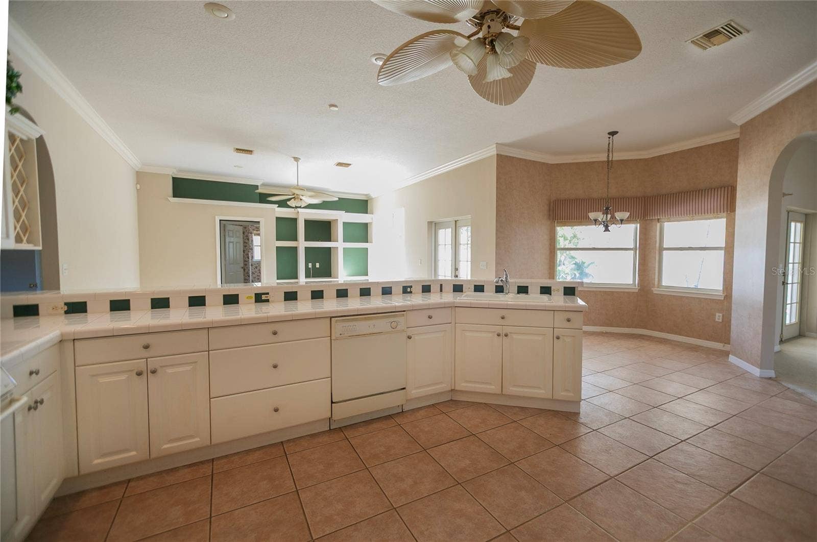 2009 84TH STREET CIRCLE NW, Bradenton, FL 34209 2009 84TH STREET CIRCLE NW, Bradenton, FL 34209