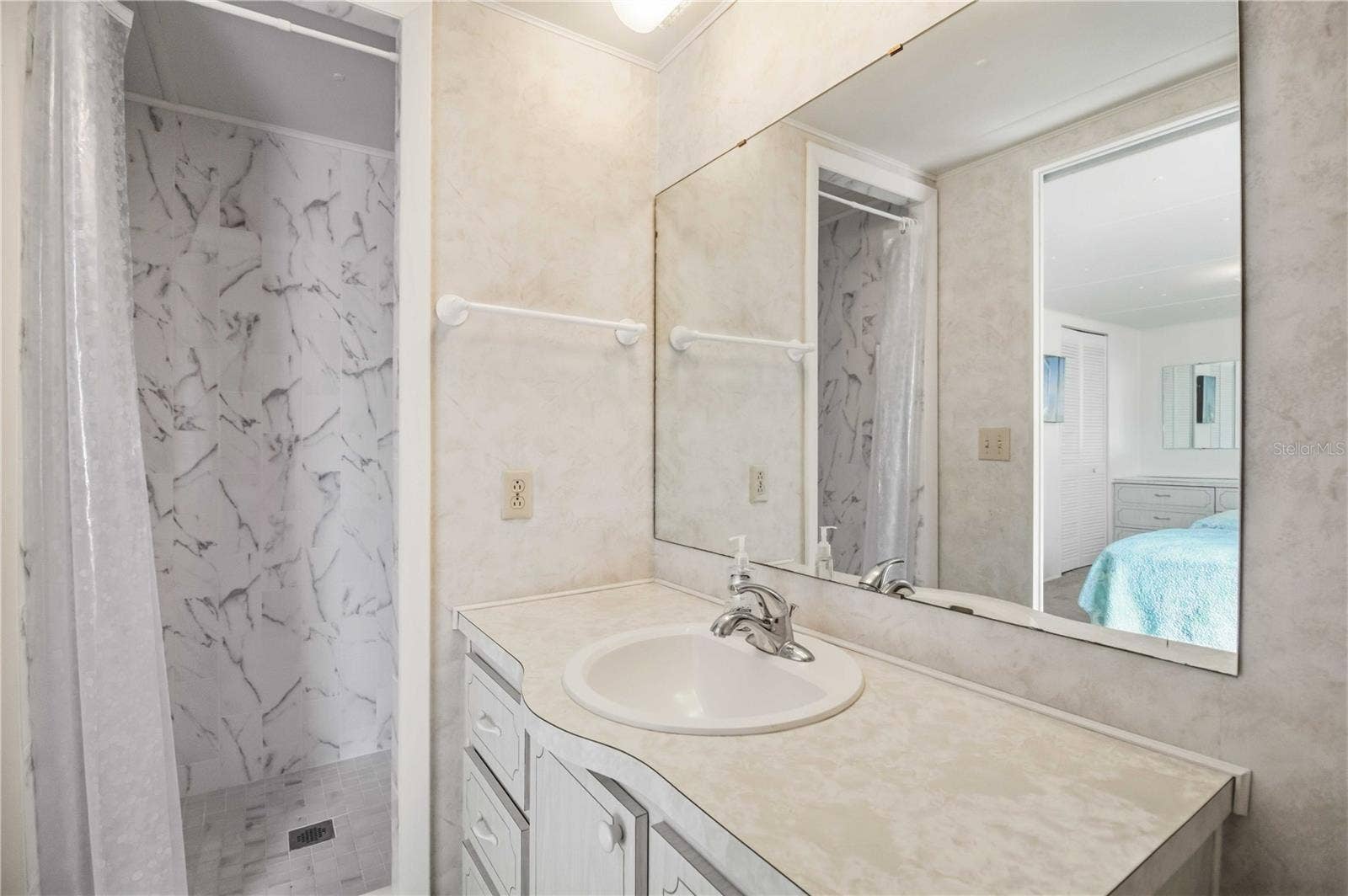 4810 TRI PAR DRIVE, Sarasota, FL 34234