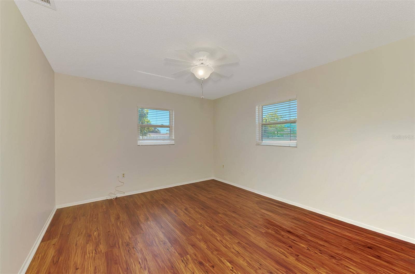 432 EDGEWOOD ROAD, Venice, FL 34293