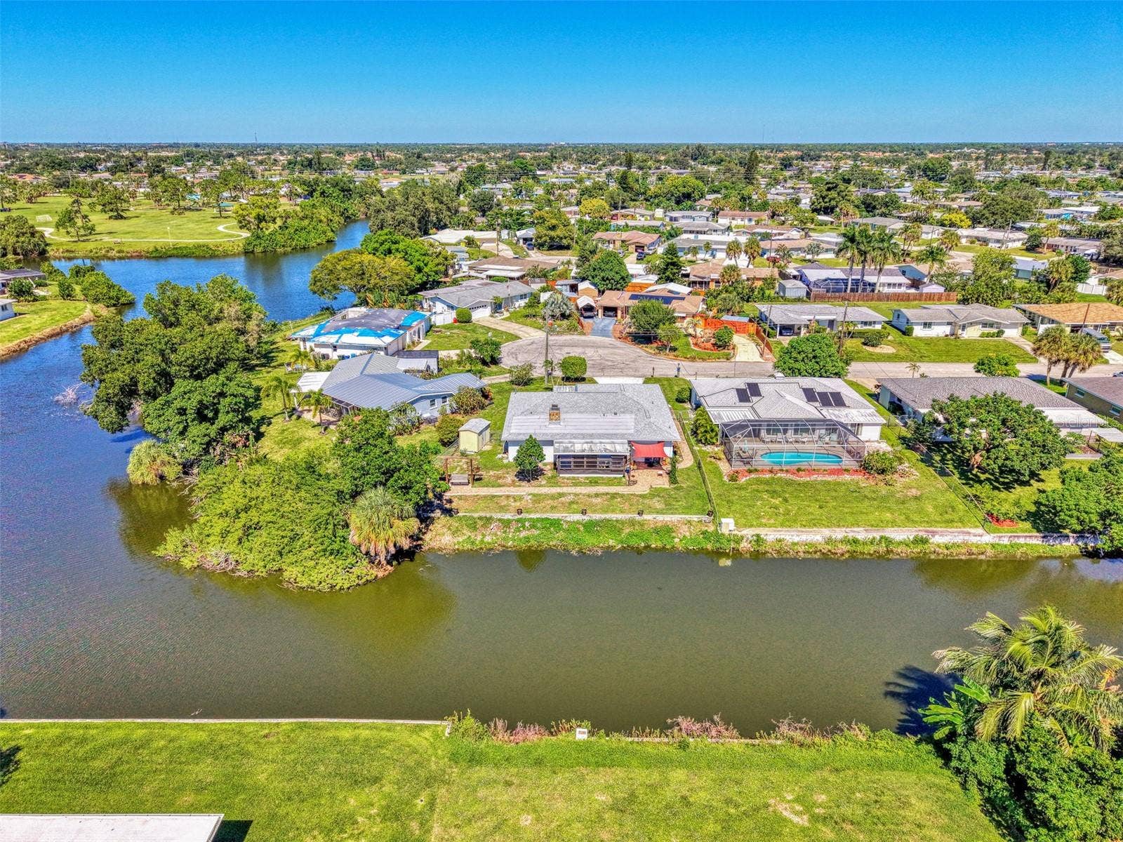 432 EDGEWOOD ROAD, Venice, FL 34293