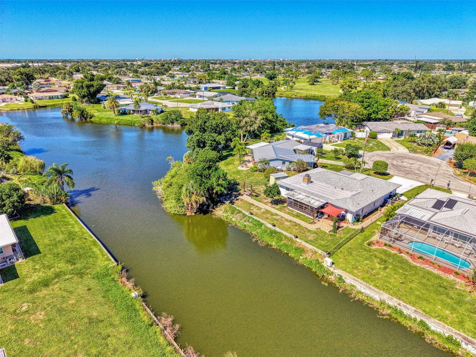 432 EDGEWOOD ROAD, Venice, FL 34293