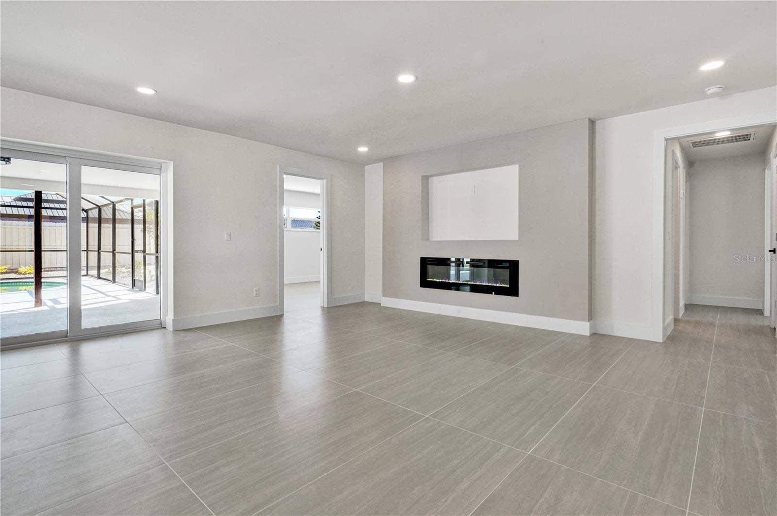 Living room with fireplace