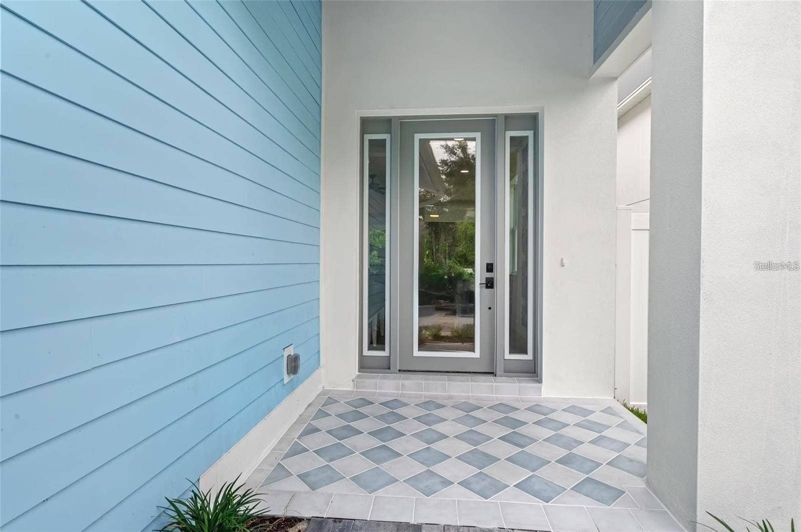 1647 SIESTA DRIVE, Sarasota, FL 34239