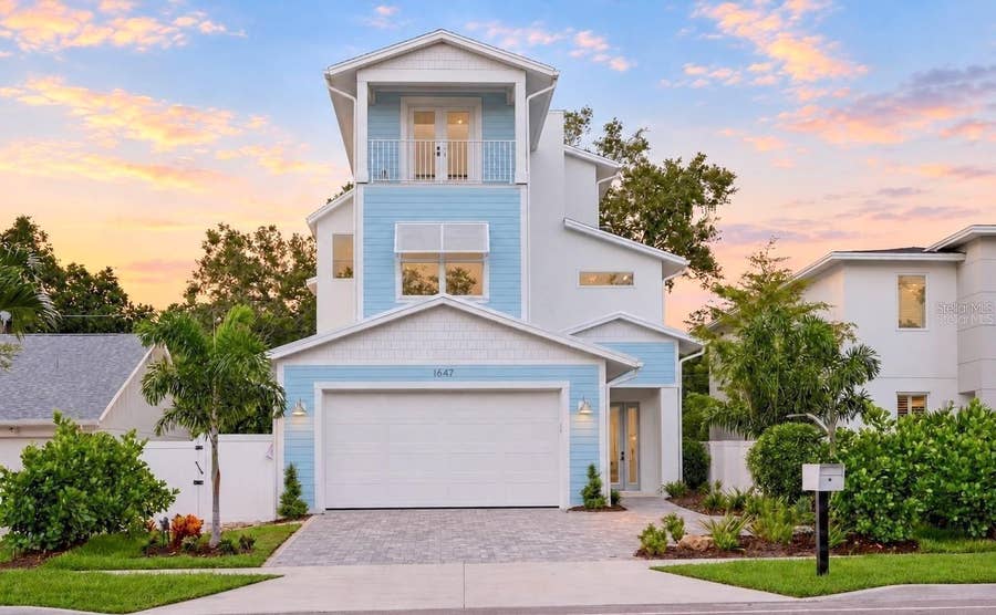 Property photo for 1647 SIESTA DRIVE, Sarasota, FL