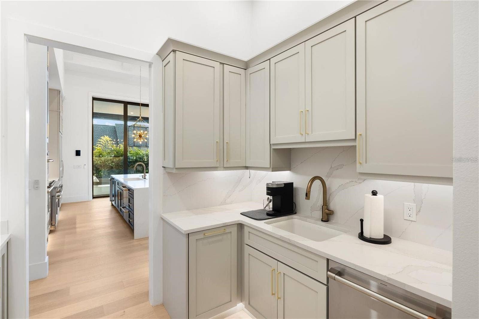 1800 WEBBER STREET, Sarasota, FL 34239