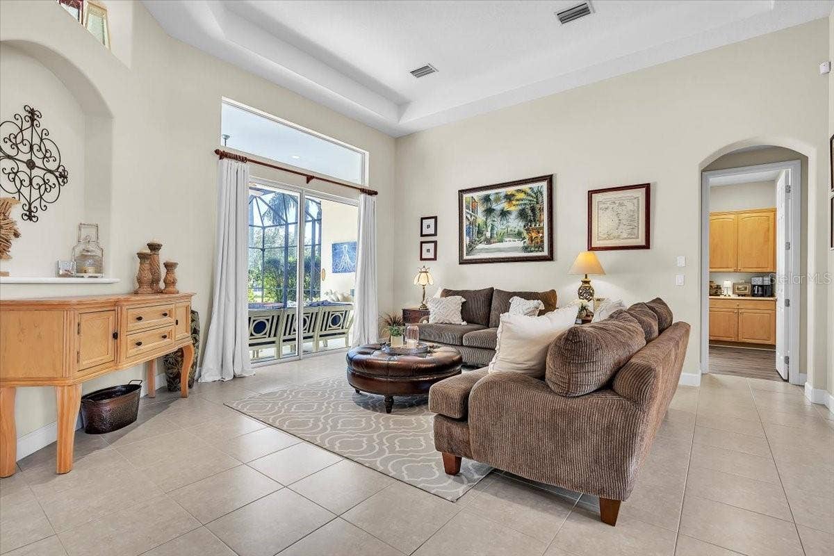 14724 2ND AVENUE CIRCLE NE, Bradenton, FL 34212