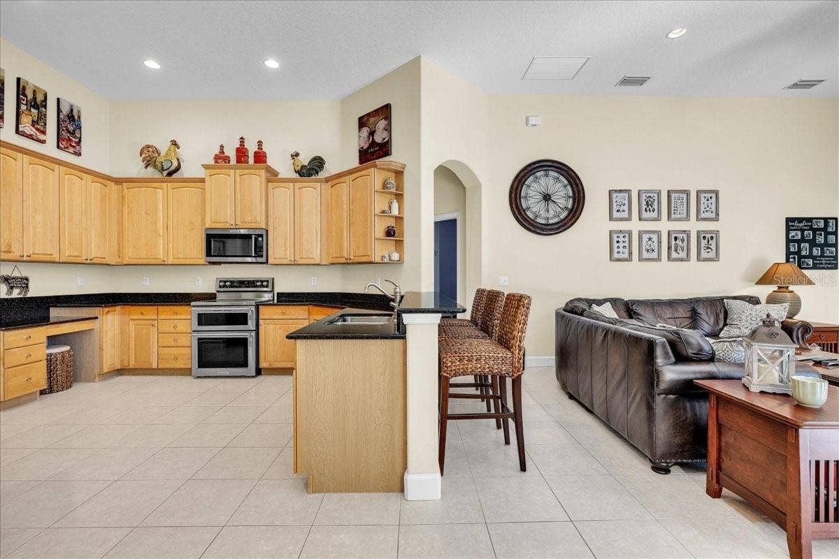14724 2ND AVENUE CIRCLE NE, Bradenton, FL 34212