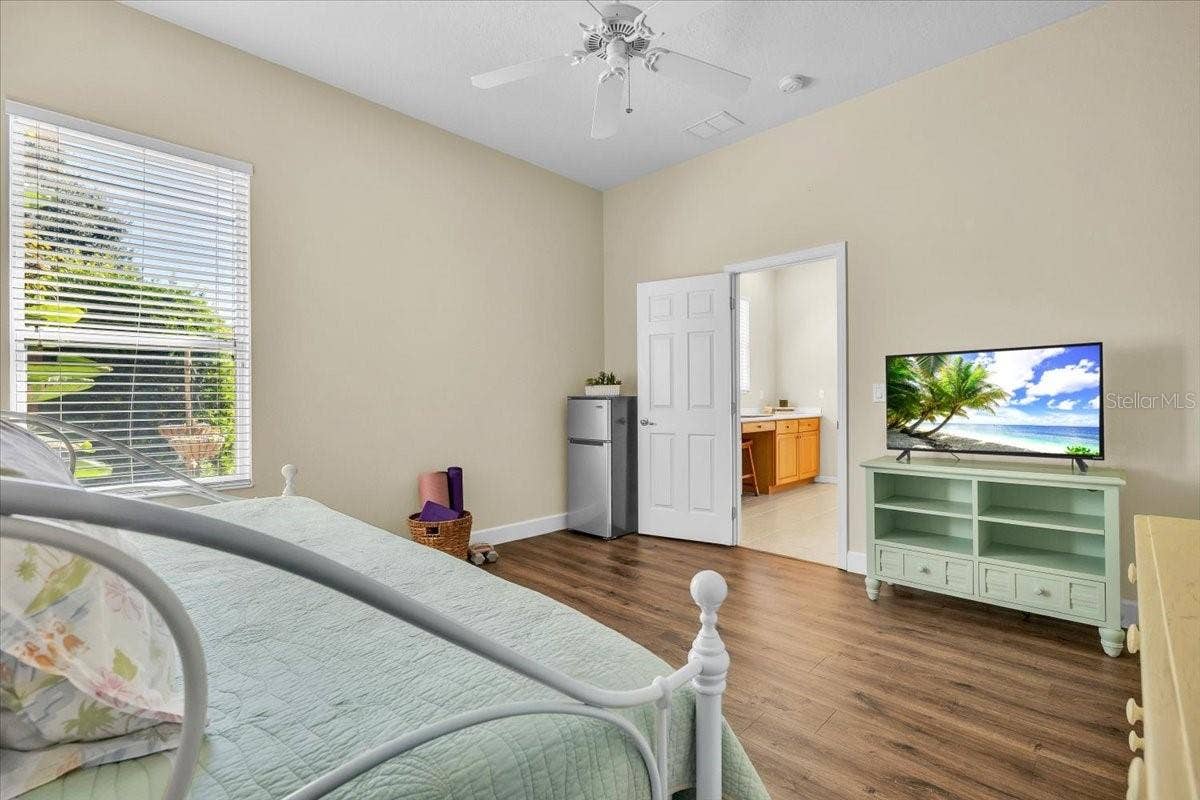 14724 2ND AVENUE CIRCLE NE, Bradenton, FL 34212