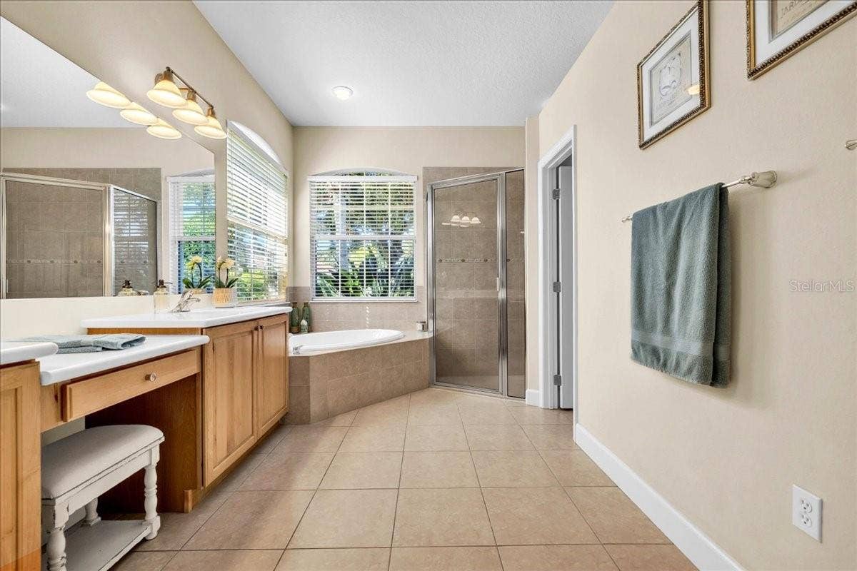 14724 2ND AVENUE CIRCLE NE, Bradenton, FL 34212