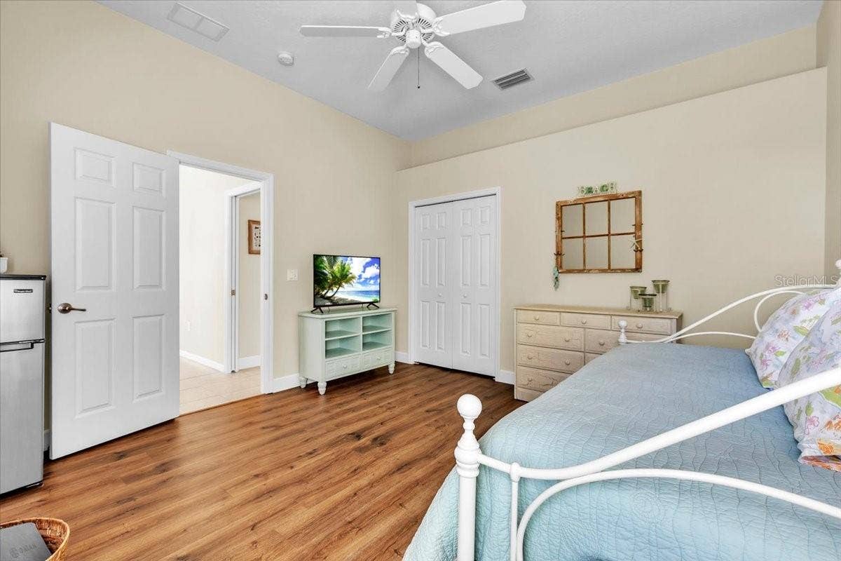 14724 2ND AVENUE CIRCLE NE, Bradenton, FL 34212