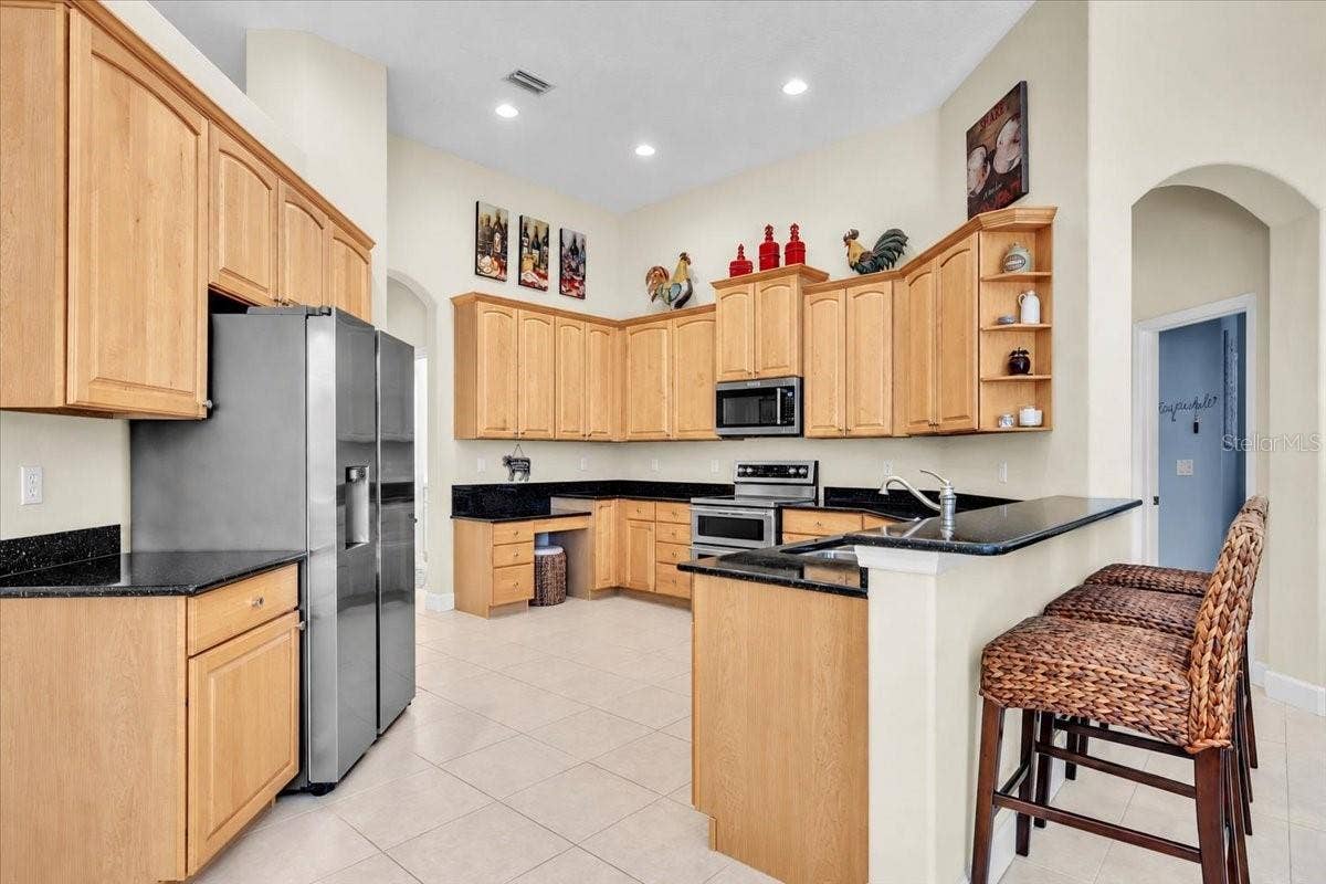 14724 2ND AVENUE CIRCLE NE, Bradenton, FL 34212
