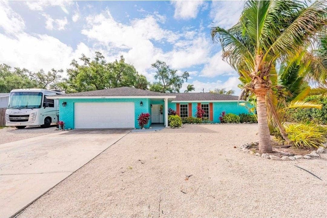 1133 MONTEZUMA DRIVE, Bradenton, FL 34209