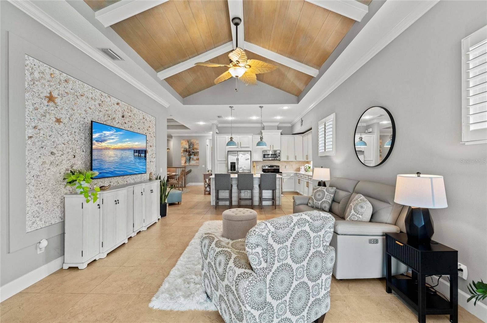 226 SAPPHIRE LAKE DRIVE, #201, Bradenton, FL 34209 226 SAPPHIRE LAKE DRIVE, #201, Bradenton, FL 34209