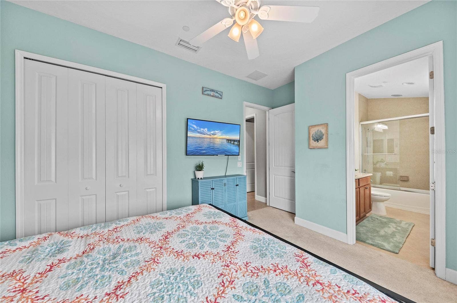 226 SAPPHIRE LAKE DRIVE, #201, Bradenton, FL 34209 226 SAPPHIRE LAKE DRIVE, #201, Bradenton, FL 34209