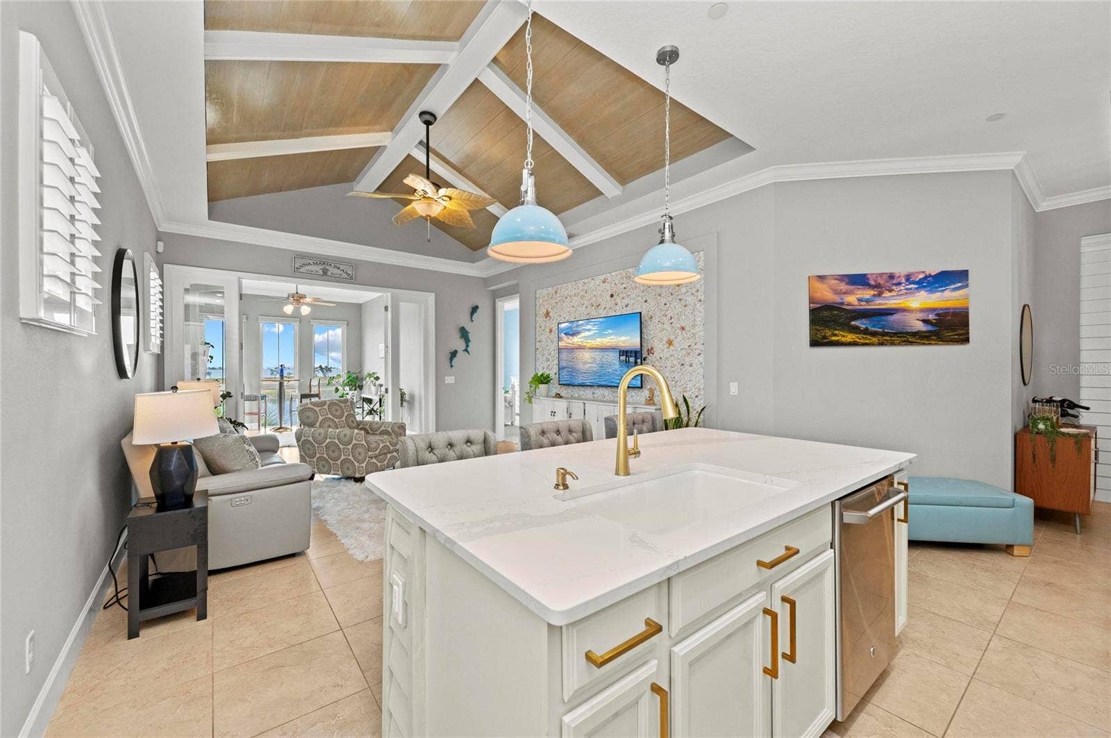 226 SAPPHIRE LAKE DRIVE, #201, Bradenton, FL 34209 226 SAPPHIRE LAKE DRIVE, #201, Bradenton, FL 34209
