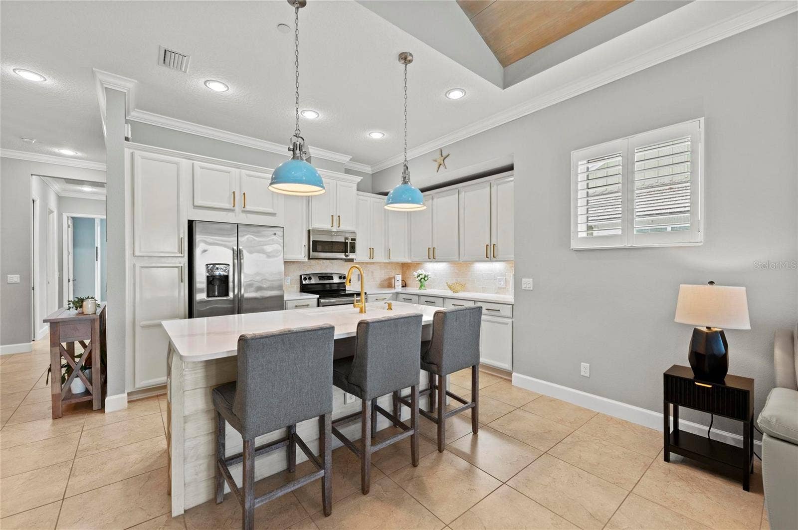 226 SAPPHIRE LAKE DRIVE, #201, Bradenton, FL 34209 226 SAPPHIRE LAKE DRIVE, #201, Bradenton, FL 34209