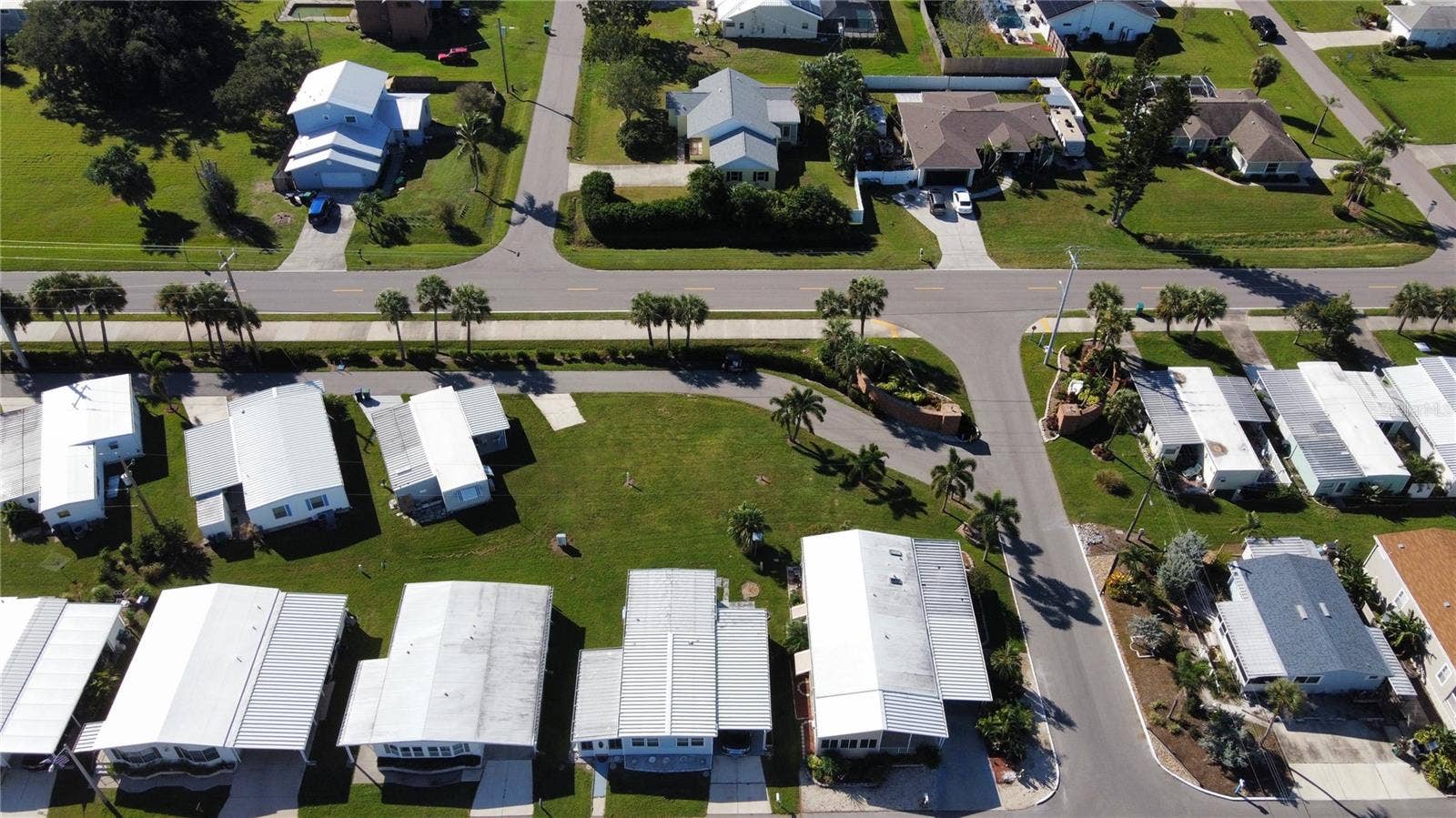 155 MAUI DRIVE, Palmetto, FL 34221