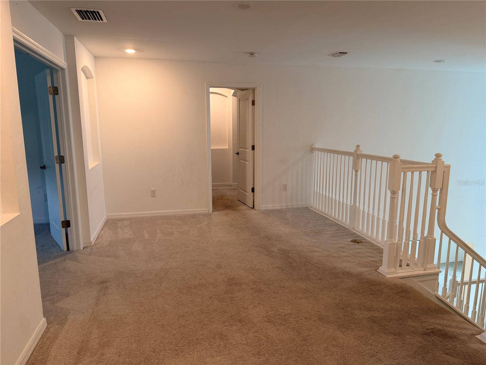 19500 FISHHAWK TRAIL, Venice, FL 34293 19500 FISHHAWK TRAIL, Venice, FL 34293