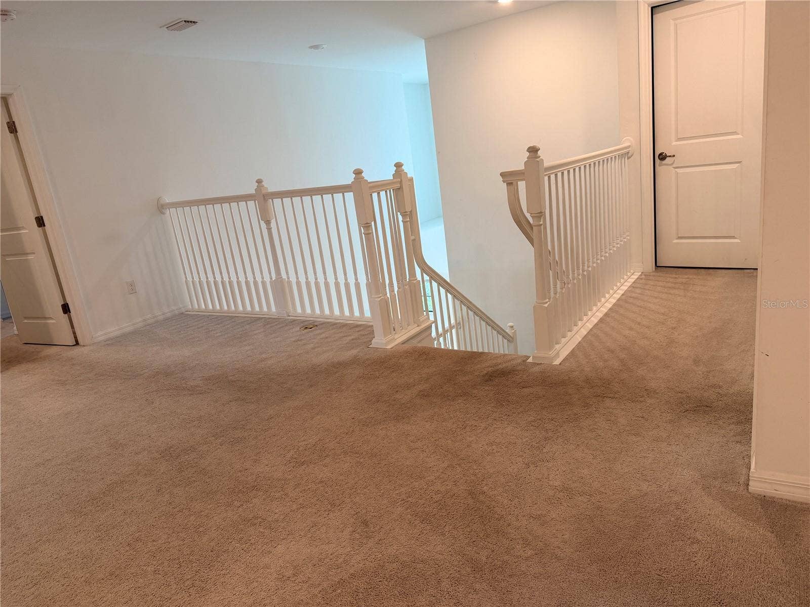 19500 FISHHAWK TRAIL, Venice, FL 34293 19500 FISHHAWK TRAIL, Venice, FL 34293