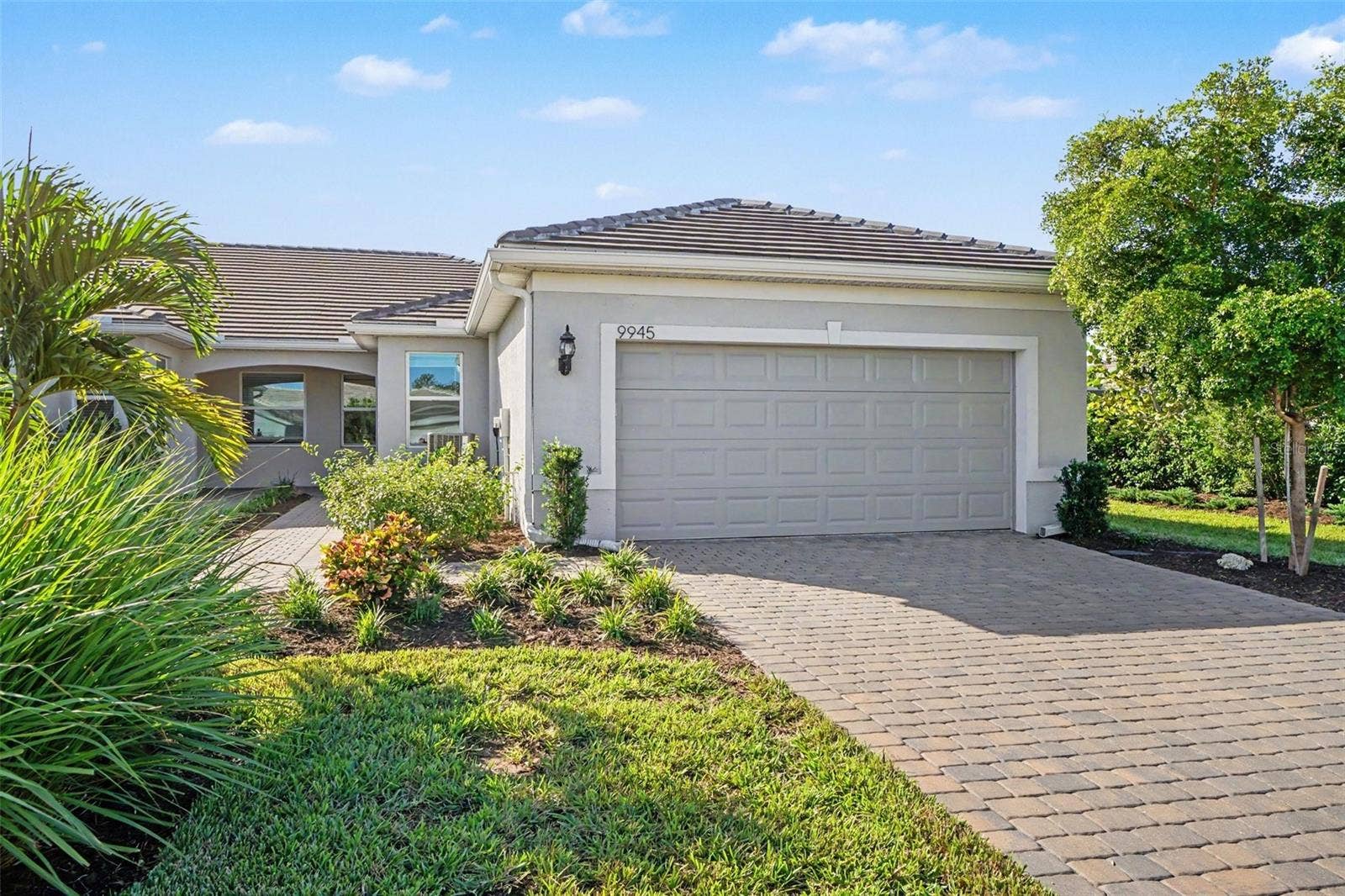 9945 BRIGHT WATER DRIVE, Englewood, FL 34223 9945 BRIGHT WATER DRIVE, Englewood, FL 34223