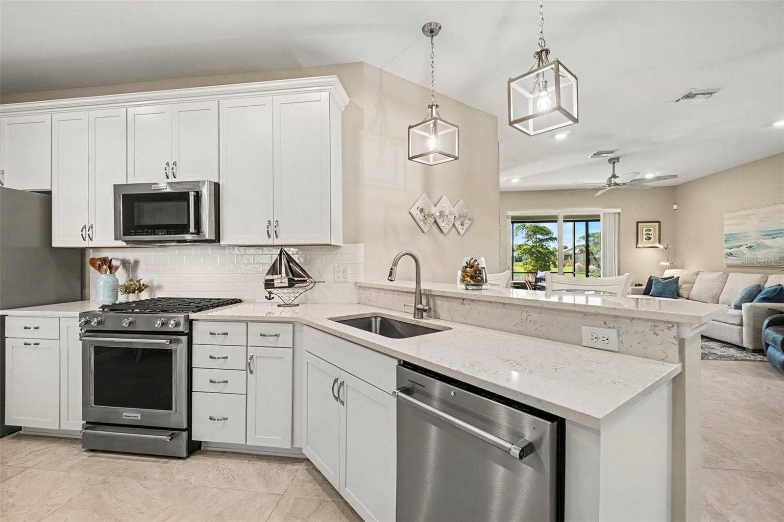 9945 BRIGHT WATER DRIVE, Englewood, FL 34223 9945 BRIGHT WATER DRIVE, Englewood, FL 34223