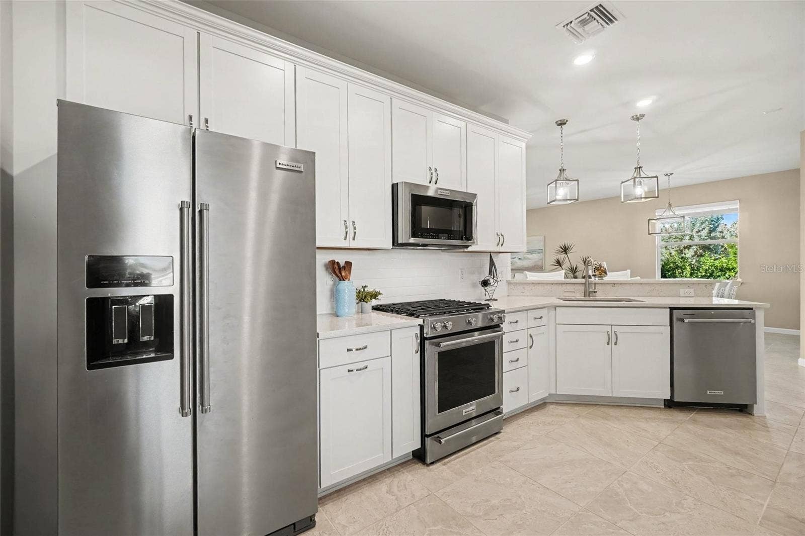 9945 BRIGHT WATER DRIVE, Englewood, FL 34223 9945 BRIGHT WATER DRIVE, Englewood, FL 34223