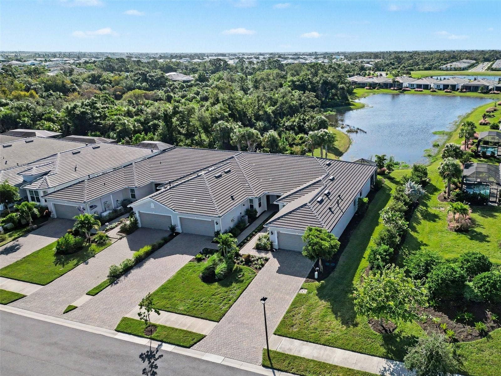 9945 BRIGHT WATER DRIVE, Englewood, FL 34223 9945 BRIGHT WATER DRIVE, Englewood, FL 34223