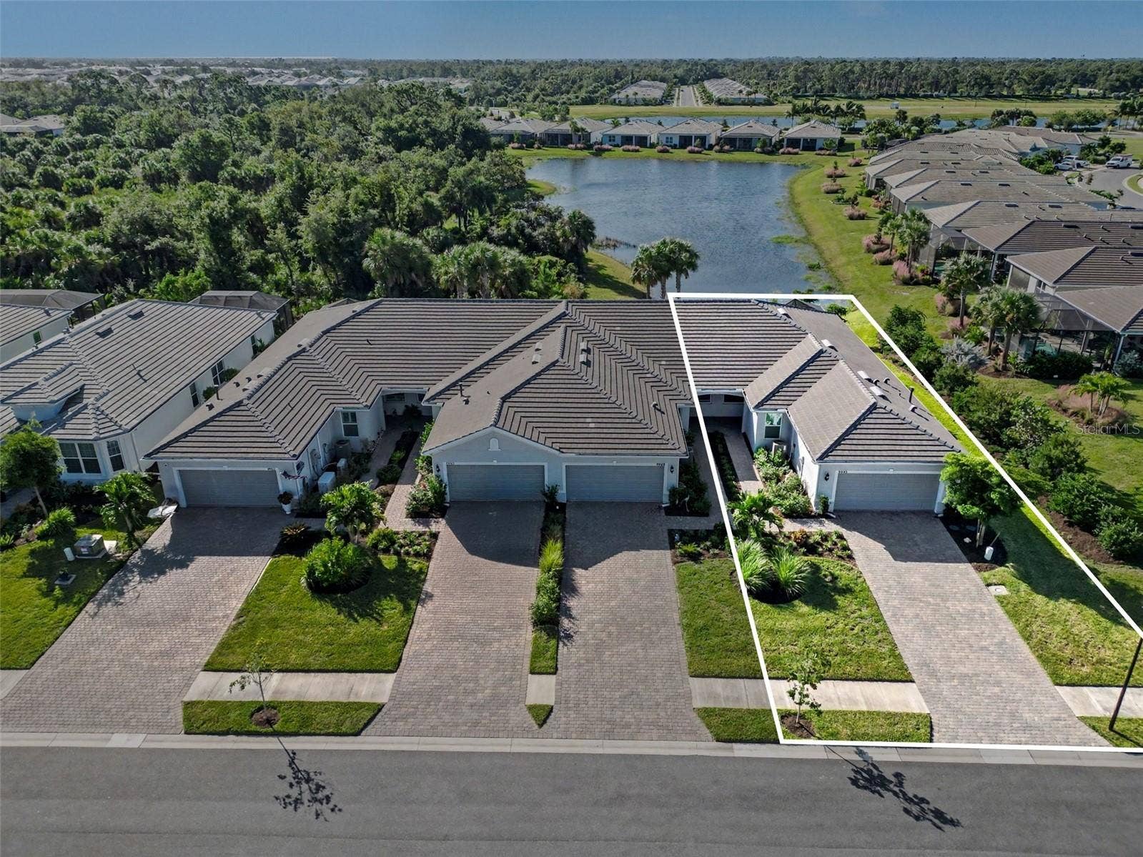 9945 BRIGHT WATER DRIVE, Englewood, FL 34223 9945 BRIGHT WATER DRIVE, Englewood, FL 34223