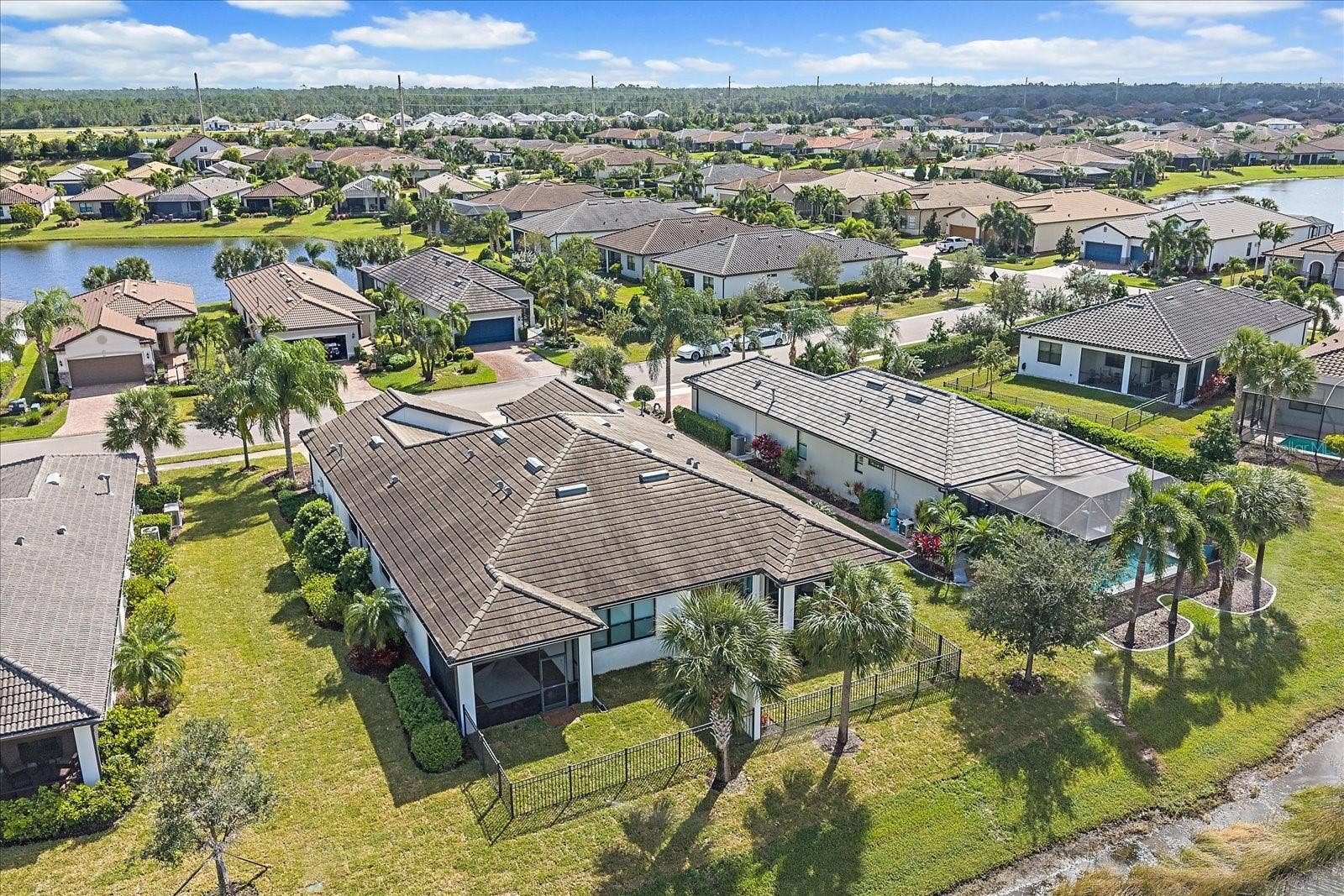 7022 HOLBROOK COVE, Lakewood Ranch, FL 34202 7022 HOLBROOK COVE, Lakewood Ranch, FL 34202