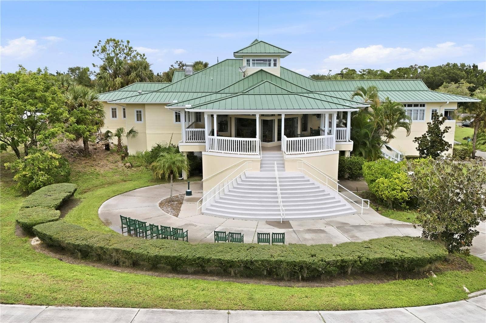 7617 SWEETBAY CIRCLE, Bradenton, FL 34203 7617 SWEETBAY CIRCLE, Bradenton, FL 34203