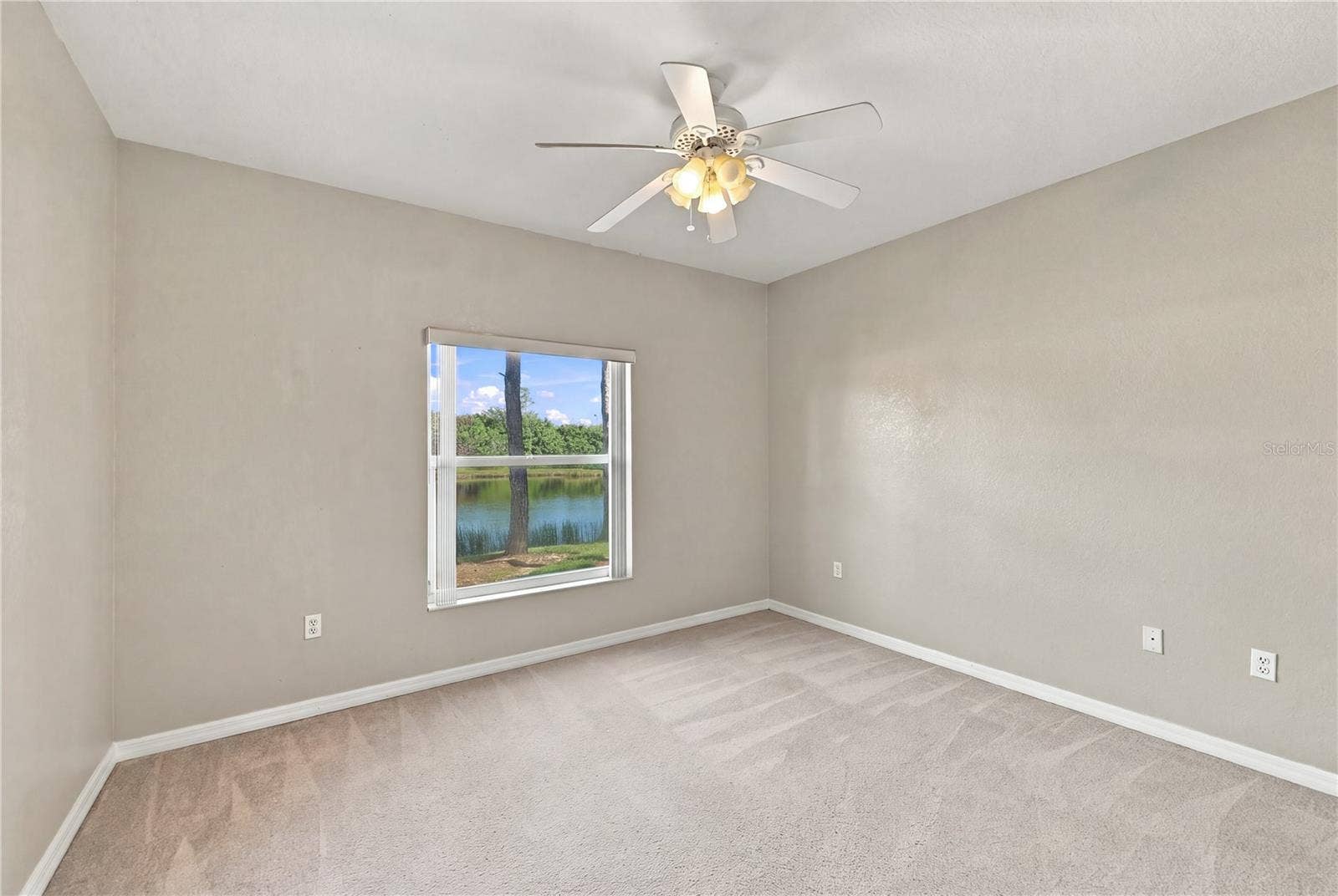 7617 SWEETBAY CIRCLE, Bradenton, FL 34203 7617 SWEETBAY CIRCLE, Bradenton, FL 34203