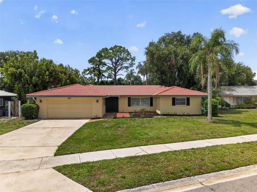 Property photo for 2508 CARDWELL WAY, Sarasota, FL