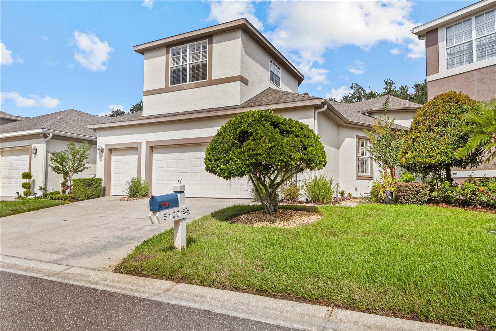 5120 FAIRWAY ONE DRIVE, Valrico, FL 33596 5120 FAIRWAY ONE DRIVE, Valrico, FL 33596