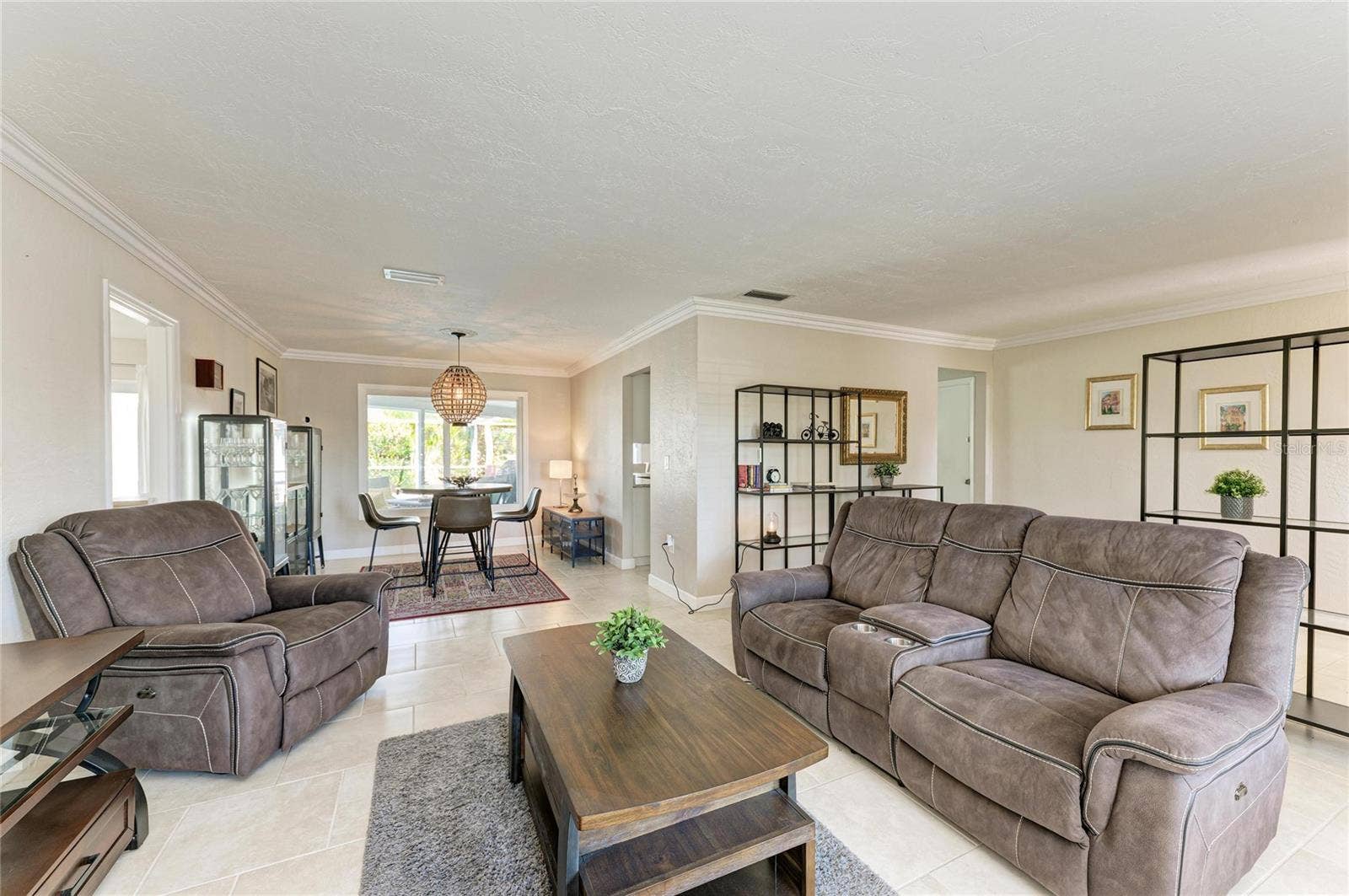2360 ARBORFIELD LANE, Sarasota, FL 34235 2360 ARBORFIELD LANE, Sarasota, FL 34235