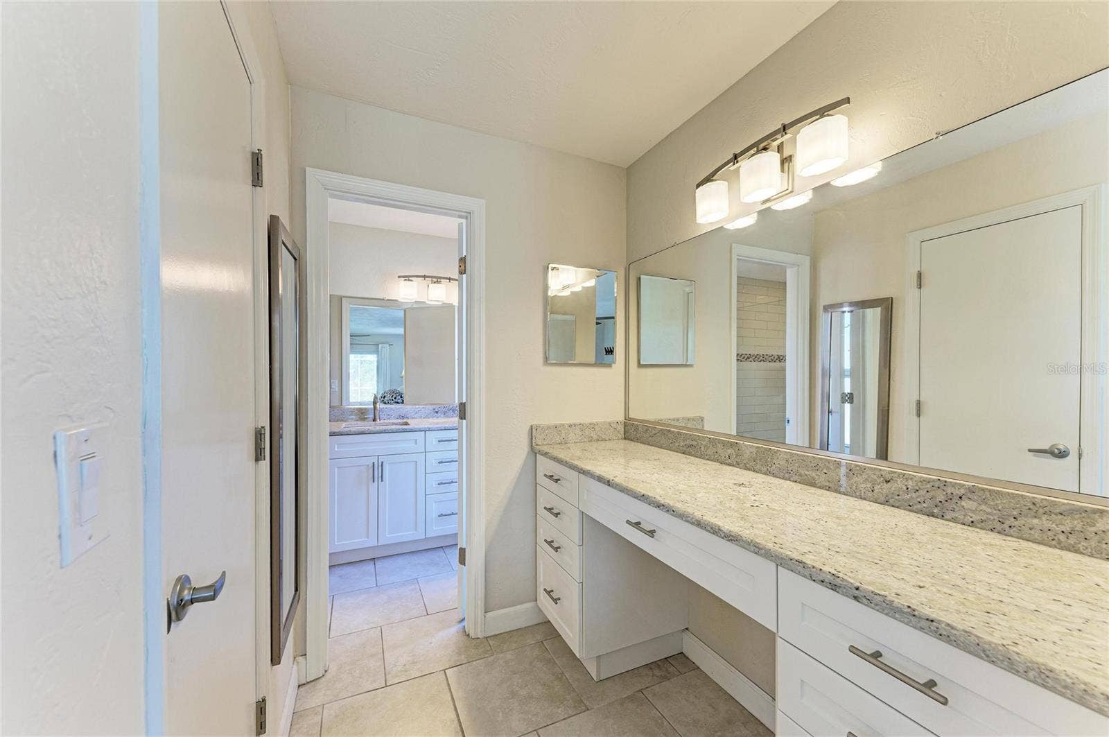 2360 ARBORFIELD LANE, Sarasota, FL 34235 2360 ARBORFIELD LANE, Sarasota, FL 34235