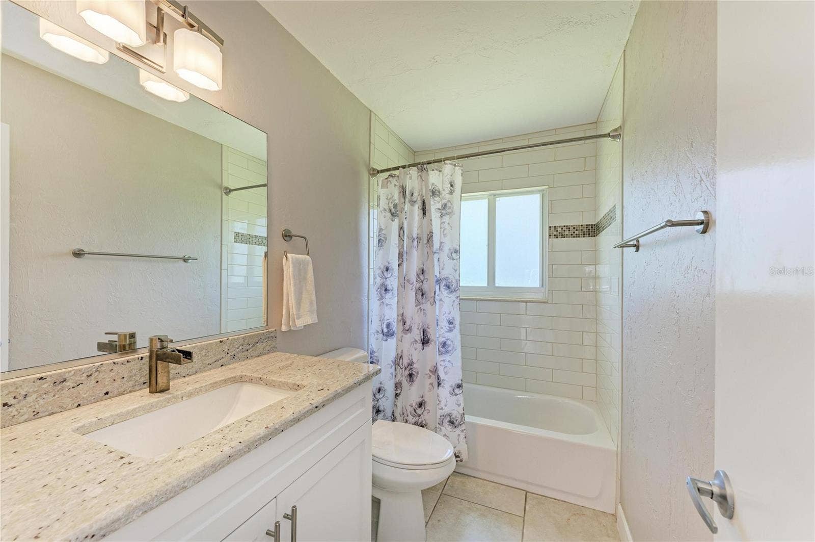 2360 ARBORFIELD LANE, Sarasota, FL 34235 2360 ARBORFIELD LANE, Sarasota, FL 34235
