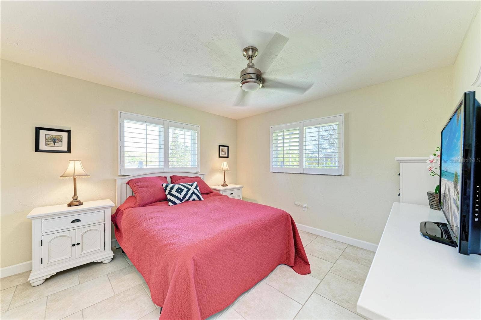 2360 ARBORFIELD LANE, Sarasota, FL 34235 2360 ARBORFIELD LANE, Sarasota, FL 34235