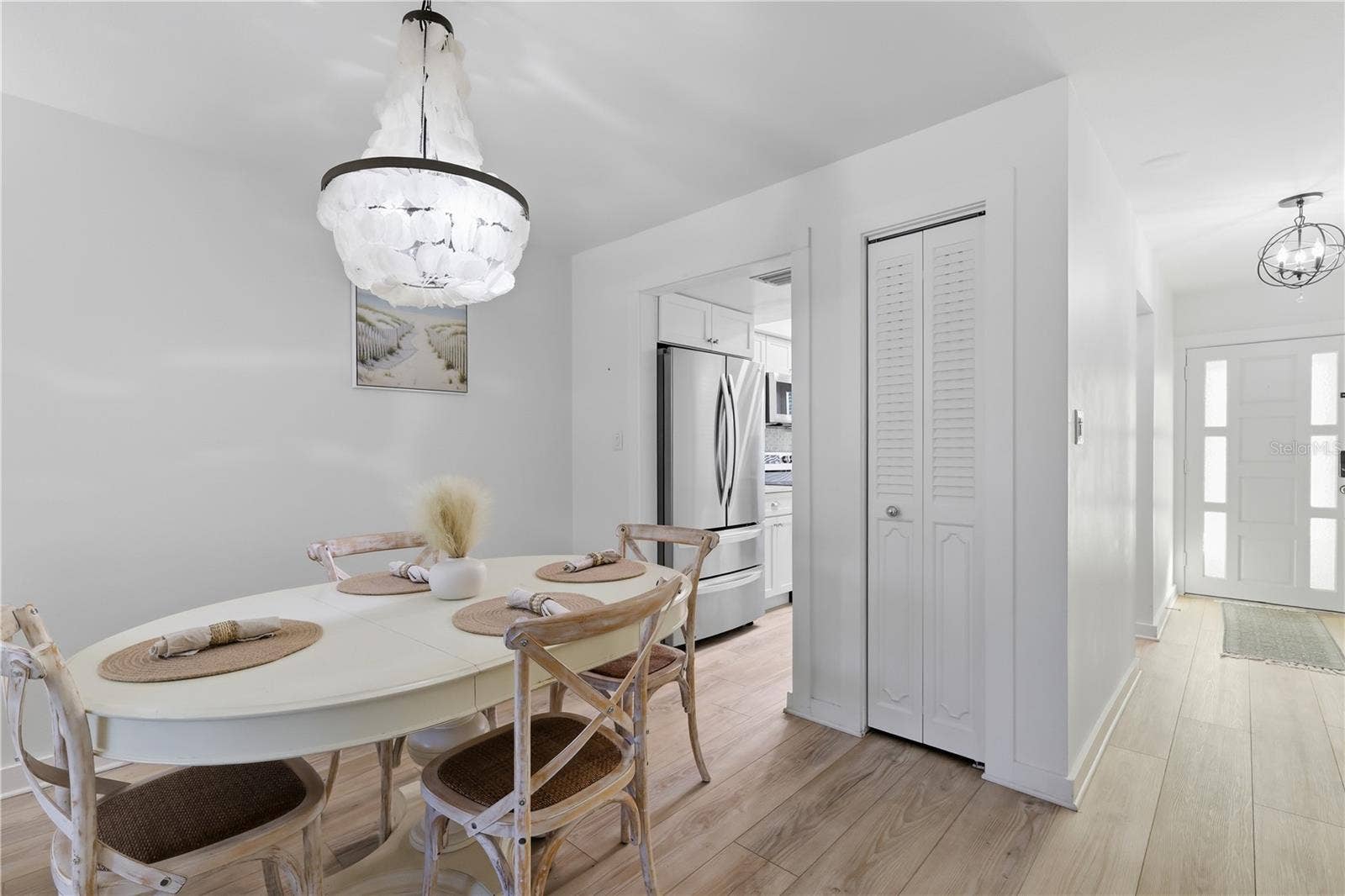 4307 GULF DRIVE, #206, Holmes Beach, FL 34217 Dining Room